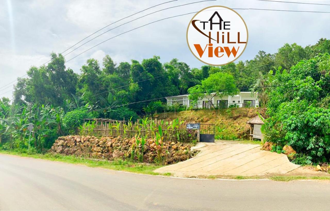 ホテル The Hill View Lombok Kuta  エクステリア 写真